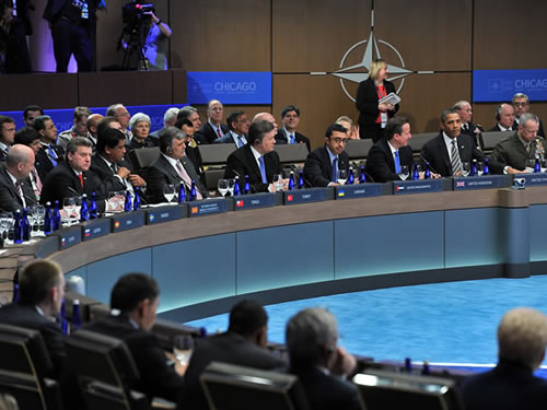 Cumhurbaşkanı Gül, NATO Zirvesi'nde Afganistan Oturumuna Katıldı